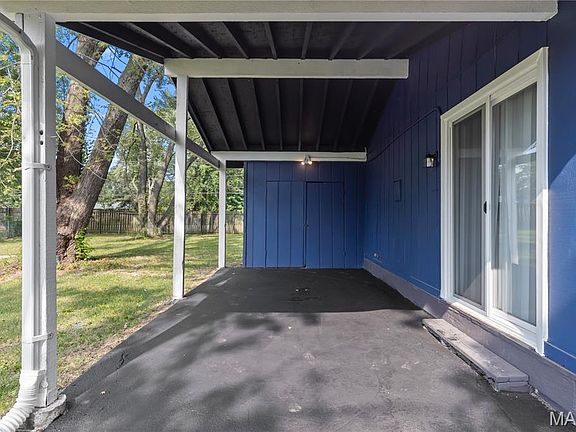 4th image of 903 Chesswood Dr