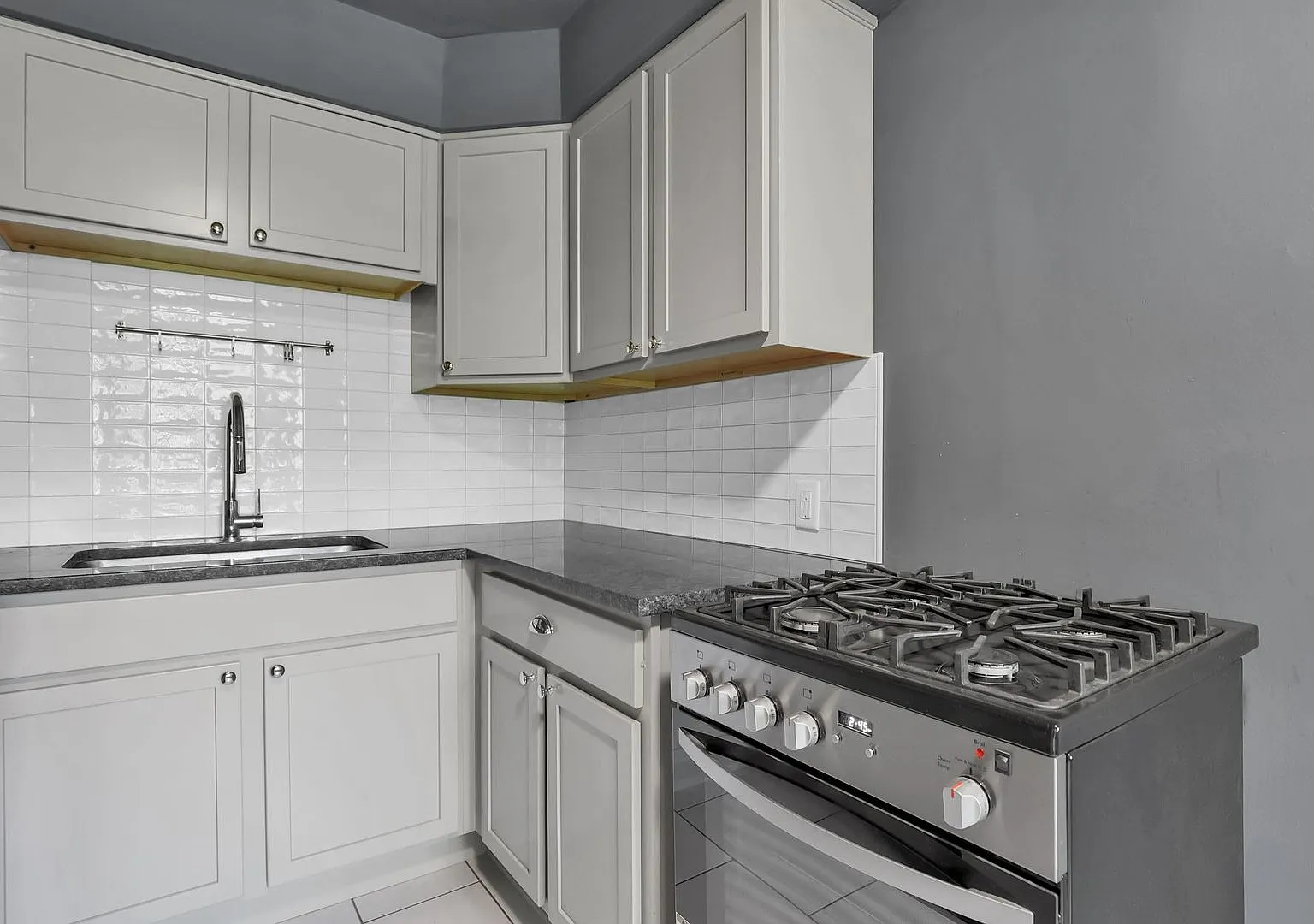 451 East Town Street - 106 - Unit 106 — Photo 2