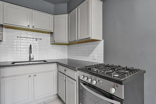 451 E Town St Photo 1 451 E Town St Photo 1