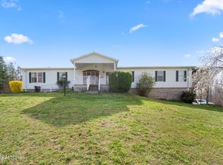 2142 Brewer Rd, Crossville, TN 38572