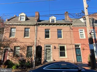 790 S Front St, Philadelphia, PA 19147