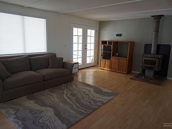 3rd image of 27707 SE Cascade Way