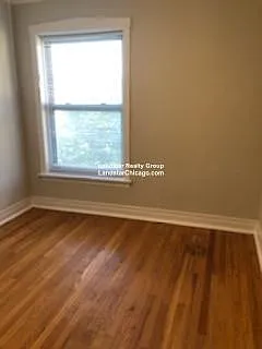 6744 N Lakewood Ave #3 — Photo 6