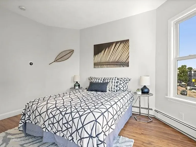 217 Marion St #3B — Photo 6