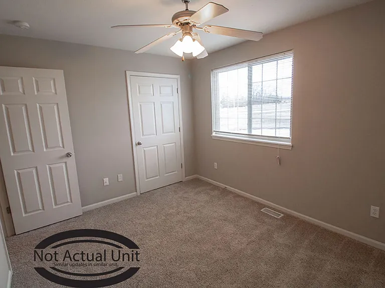 3914 Snowy Owl Dr — Photo 30