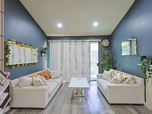 4th image of 10571 Lakeside Dr S #178