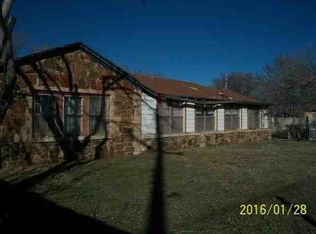 2509 E 5th St, Plainview, TX 79072