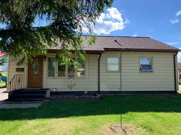 1702 Merryview Ln, Hibbing, MN 55746