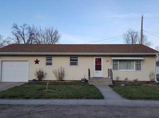 305 N Iler St, Clarks, NE 68628