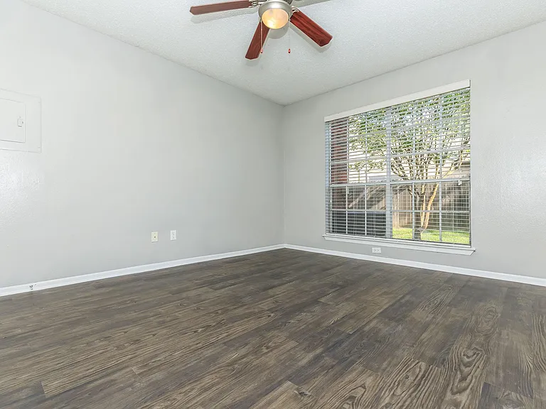 12148 Jollyville Rd — Photo 129