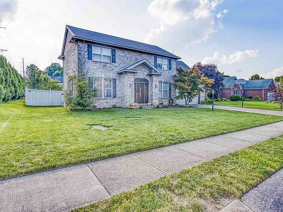 2nd image of 4499 Foxmoor Dr