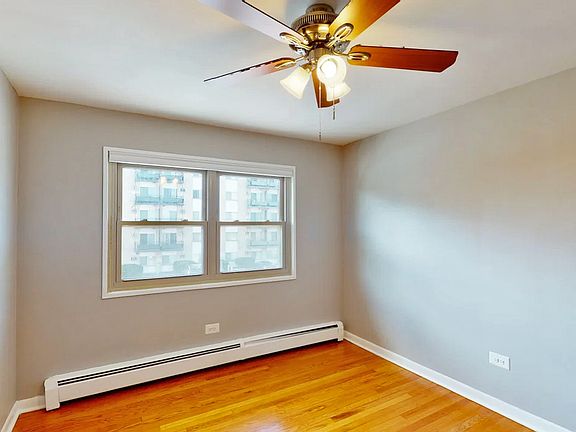 4th image of 241 Des Plaines Ave APT 3A
