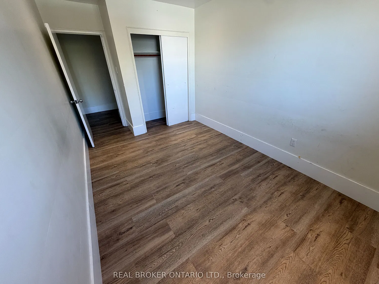 2 bed, $2,200 — Photo 3