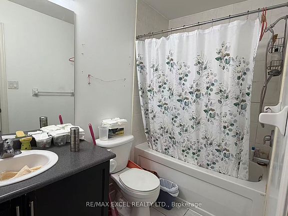 5th image of 5 Dunnet St #1 & 2
