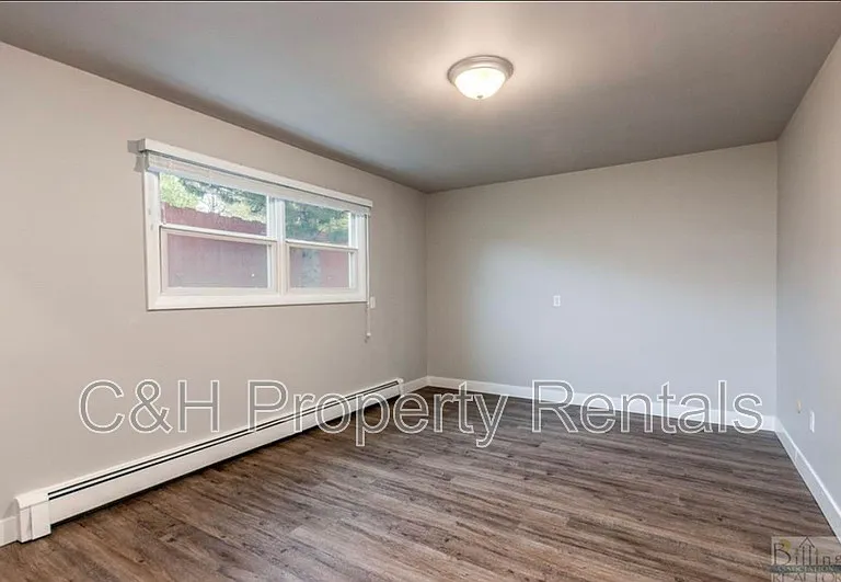2119 8th Ave N #3 — Photo 11