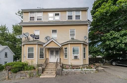 1st image of 9 Knowlton Sq