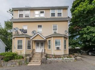 9 Knowlton Sq, Gloucester, MA 01930