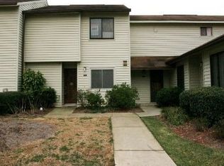 1020 Country Ct, Lawrenceville, GA 30044