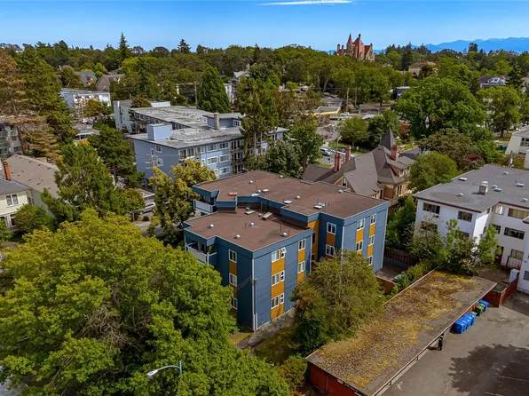 1331 Johnson St #8, Victoria, BC V8V 3P2