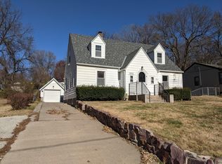 222 Linden Ave, Council Bluffs, IA 51503