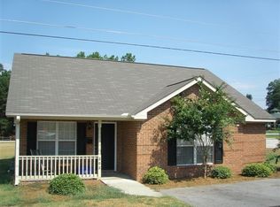 202 Lowell Ave, Greenwood, SC 29646