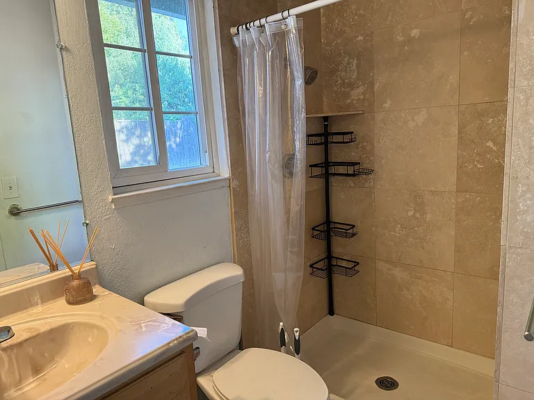 8918 Phoenix Ave — Photo 15