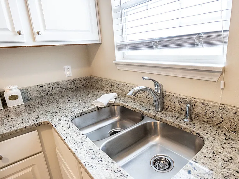 Autumn Creek Apartments — Photo 77