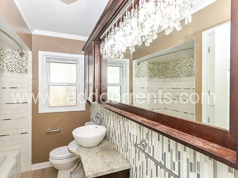 4930 N Illinois St — Photo 25