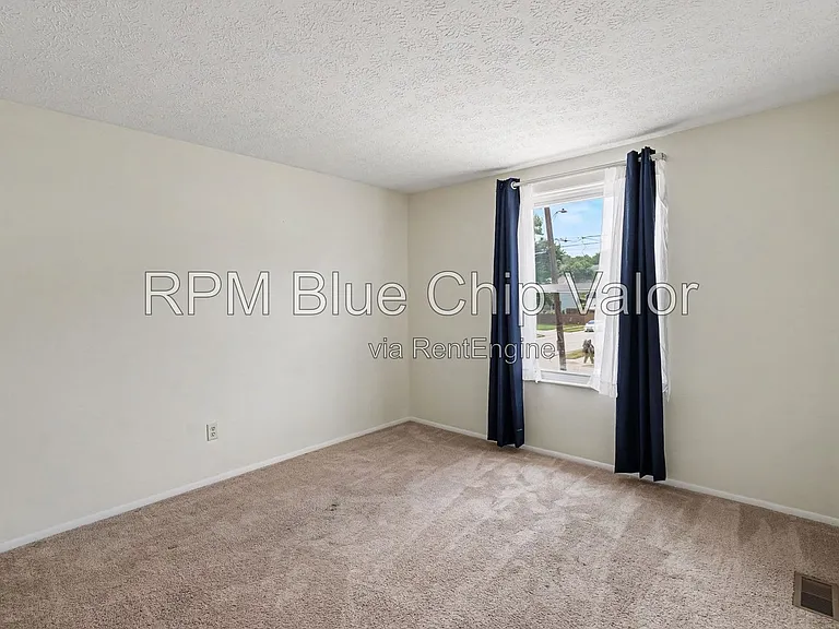 11674 Greenhaven Ct — Photo 23
