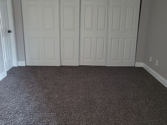 4th image of 7120 San Mateo Blvd #328