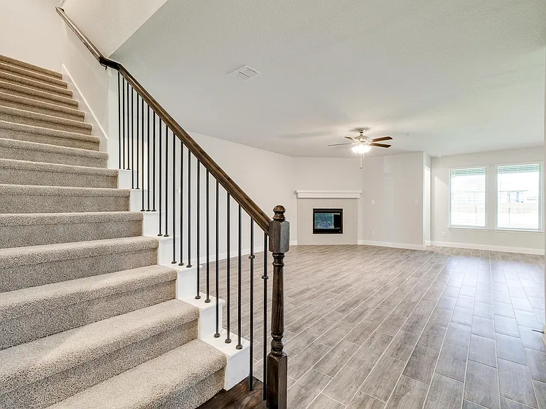 1216 Blanco Trl — Photo 14