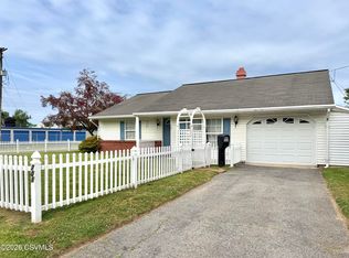 701 N 6th St, Sunbury, PA 17801