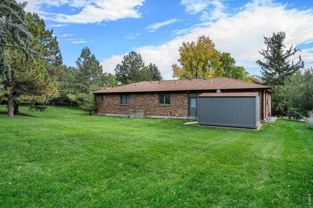 600 Collingswood Dr
