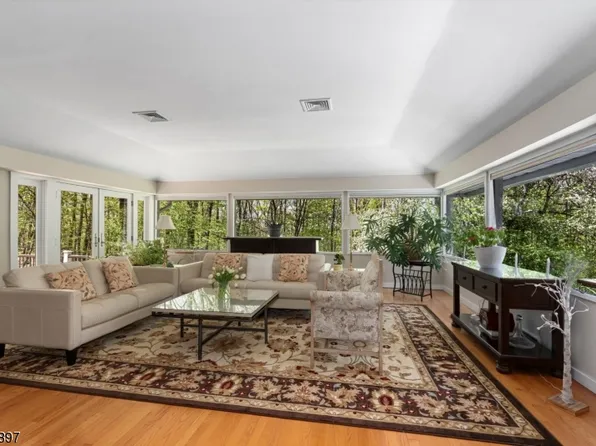18 Green Rd, Sparta Twp., NJ 07871
