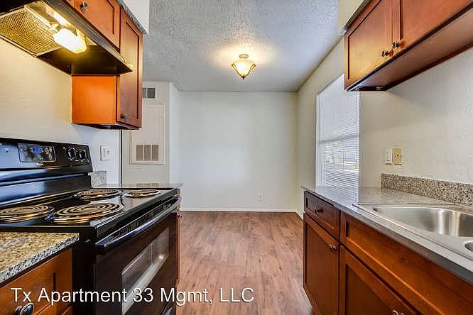 1st image of 9010 Galewood Dr