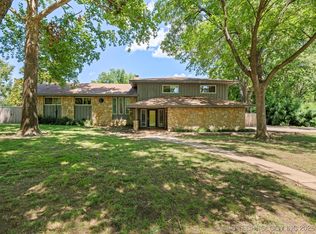 200 Robin Ave, Bartlesville, OK 74006