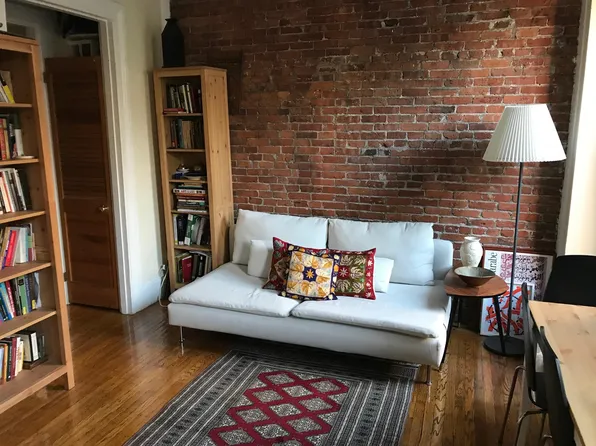 110 Charles St APT 2, Boston, MA 02114