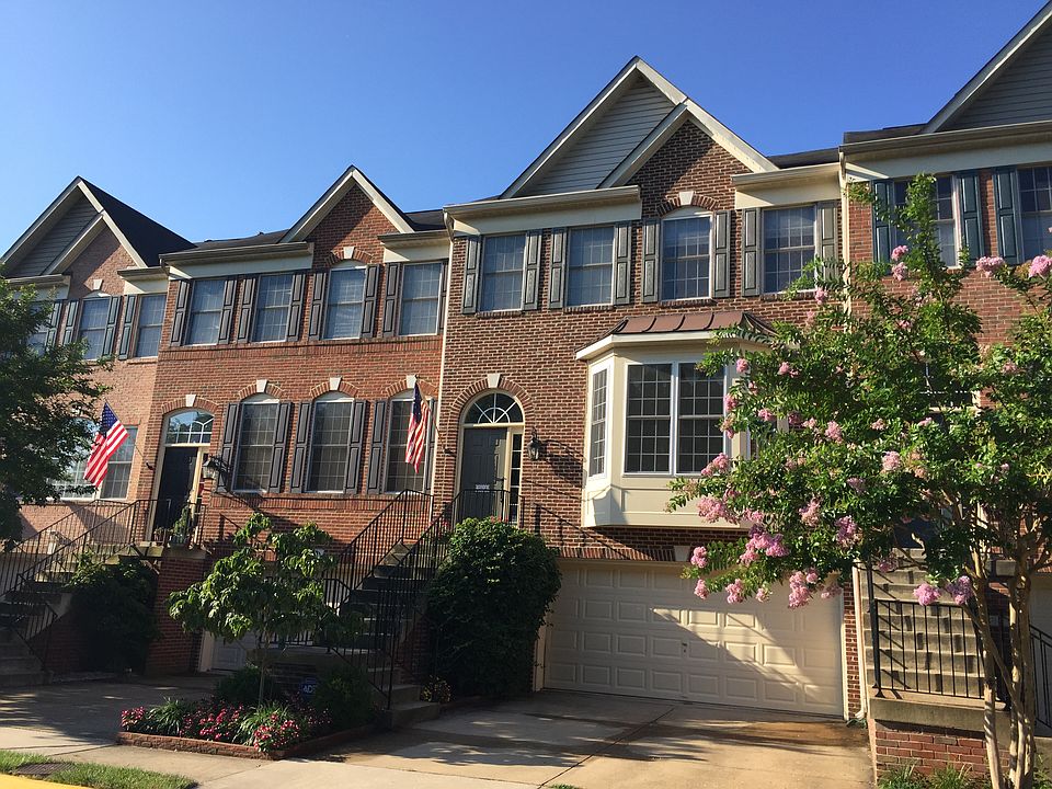1st image of 3804 Elmwood Towne Way