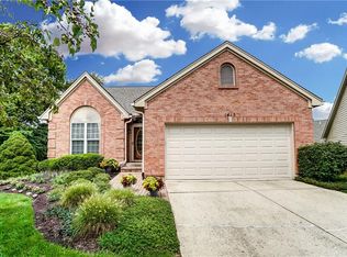 1415 Trafalgar Ct, Centerville, OH 45459