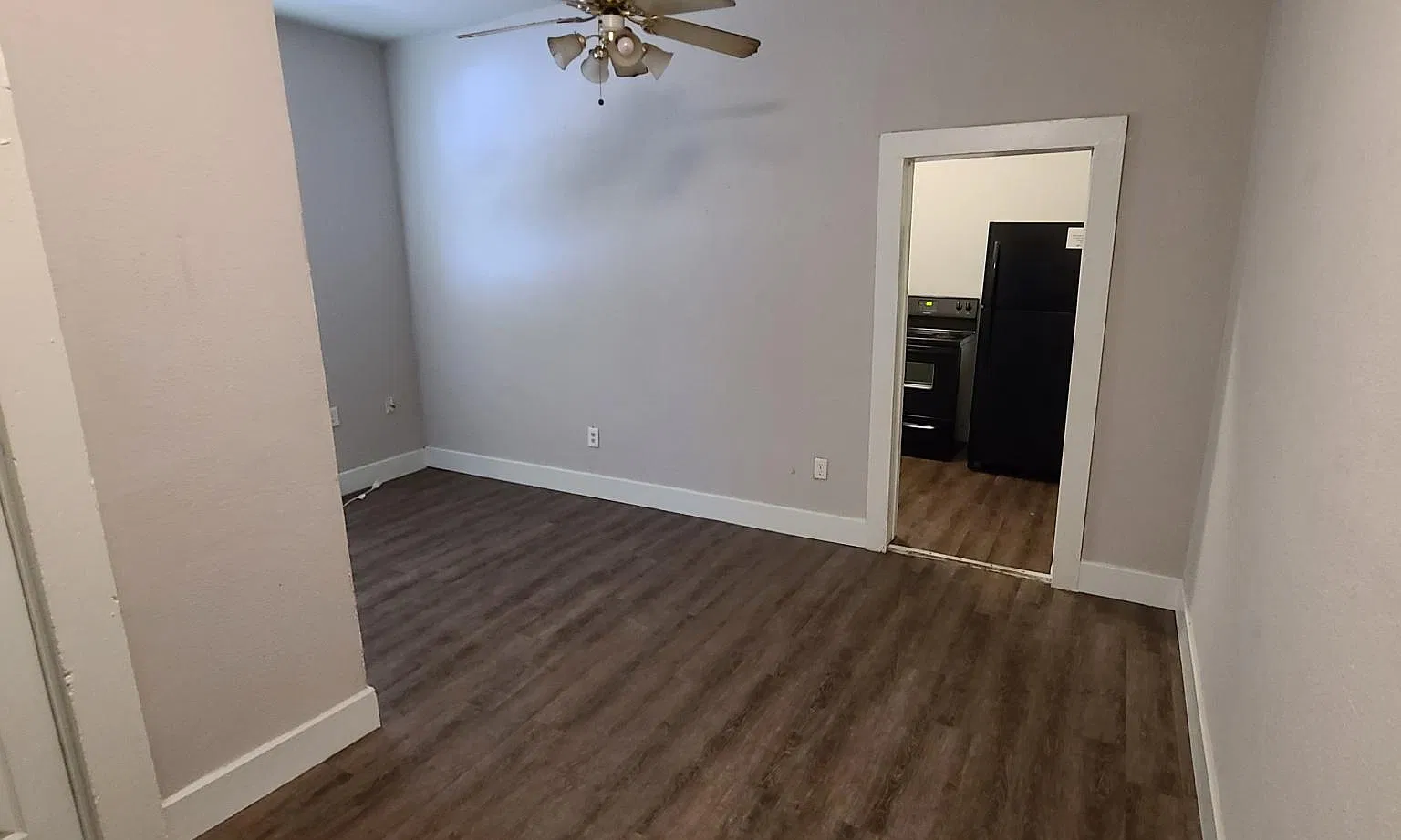 1 bed, 700 sqft, $1,000 — Photo 1