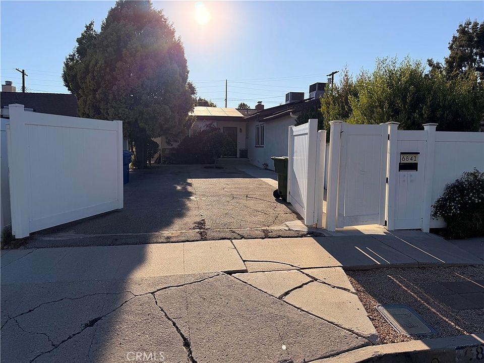 1st image of 6841 Hanna Ave