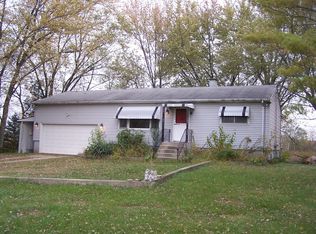 5020 Harts Rd, Ringwood, IL 60072