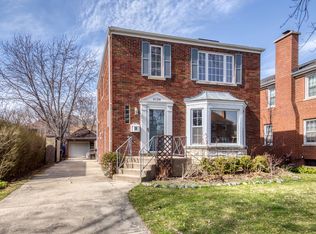 6126 N Legett Ave, Chicago, IL 60646