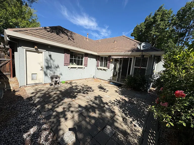 310 W Viento St — Photo 21