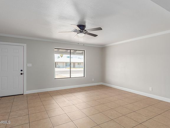 4th image of 3129 W SAN MIGUEL Avenue