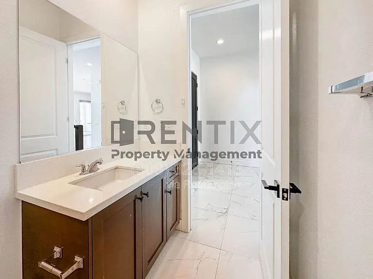 19206 Blackthorn Dr — Photo 20