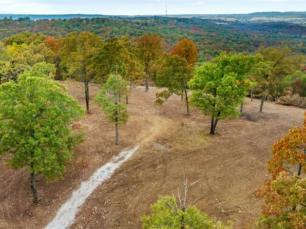 1636 E Bowen Blvd, Fayetteville, AR 72703