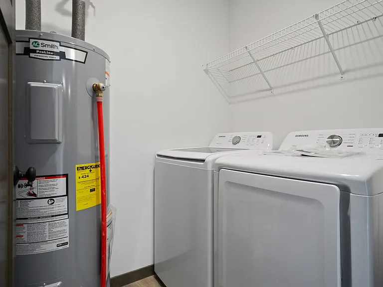 786 Peregrine Cir — Photo 26