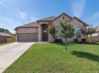 3737 Dutch Iris Ln, Forest Hill, TX 76140