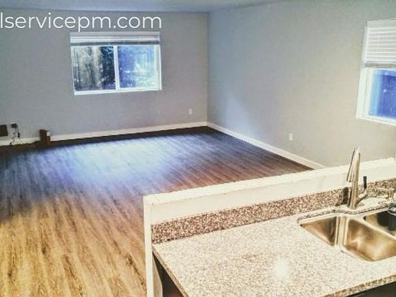 living room 640 cordes unit b_01262018